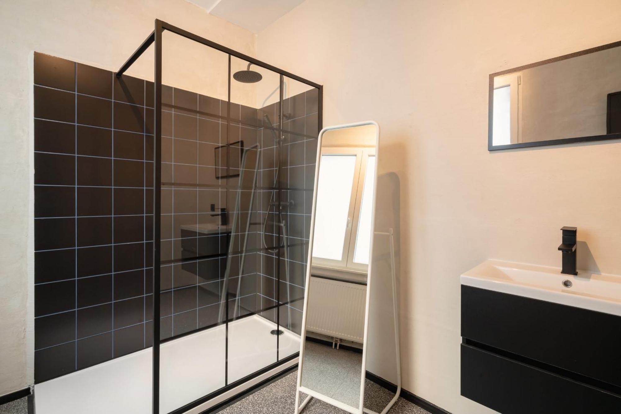Antwerp City Center Two-Bedroom Apartments Exteriör bild